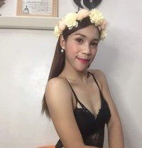 GORGEOUS TOP DOMINANT MISTRESS - Transsexual escort in Makati City