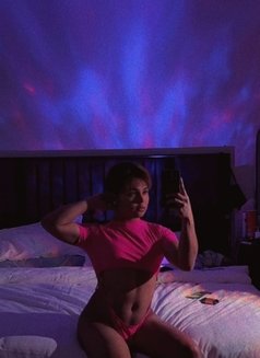 TOP FEMBOY M A R C O - masseur in Riyadh Photo 9 of 13