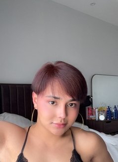 TOP FEMBOY M A R C O - masseur in Riyadh Photo 12 of 13