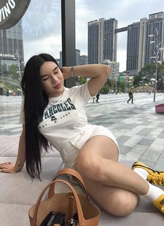 DISCRETION,INTELLIGENCE,PERSONALITY - Transsexual escort in Kuala Lumpur Photo 28 of 30