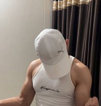Top Gun - Acompañantes masculino in Chandigarh