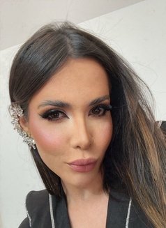 TOP HARD Beatris - Transsexual escort in Dubai Photo 7 of 16