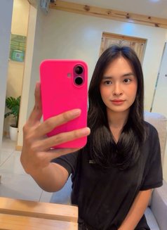 Top Huge Ericka - Transsexual escort in Manila Photo 15 of 15