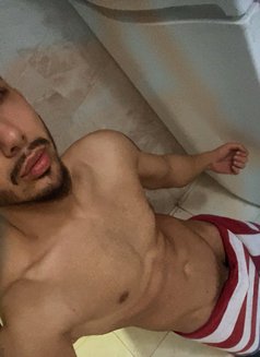 Top Lucifer - Acompañantes masculino in Dubai Photo 9 of 11