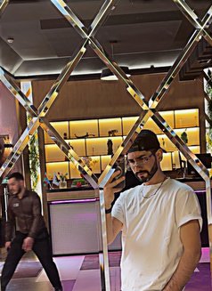 Top Masseur - Male escort in Baku Photo 2 of 7