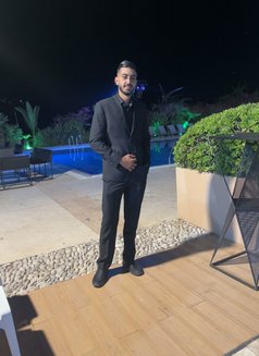 Top master - Acompañantes masculino in Beirut Photo 3 of 7