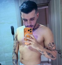 top_masterع - Acompañantes masculino in Beirut Photo 16 of 16
