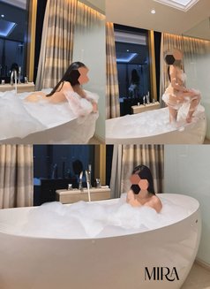 Top Models w/ happy ending - escort in Manila Photo 3 of 16