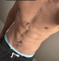Top فحل - Male escort in Riyadh