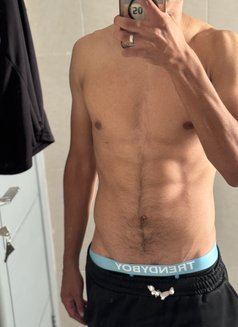 Top فحل - Male escort in Riyadh Photo 4 of 8