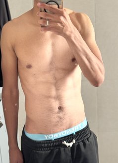Top فحل - Male escort in Riyadh Photo 5 of 8