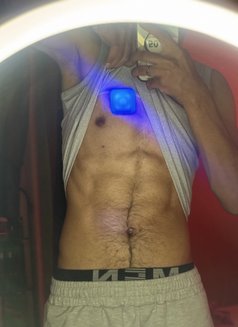 Top فحل - Male escort in Riyadh Photo 6 of 8
