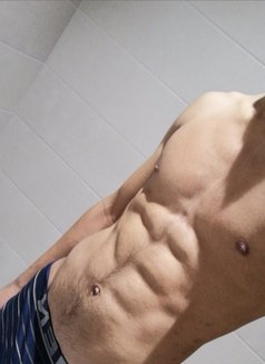 Top فحل - Male escort in Riyadh Photo 8 of 8