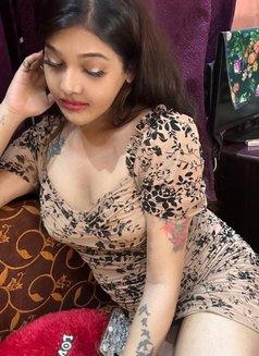 Top Shemale rose - Acompañantes transexual in Hyderabad Photo 30 of 30