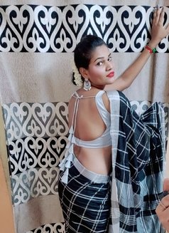 Top Shemale Varsha - Transsexual escort in Chennai Photo 2 of 4