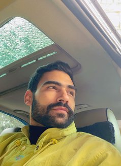 Top _ soon Visit - Acompañantes masculino in Beirut Photo 15 of 16