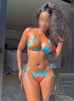 Top Tier Models - Agencia de putas in Nairobi Photo 11 of 16
