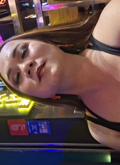 top ts big cummer is here - Transsexual escort in Hong Kong Photo 27 of 27