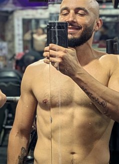 فحل عربي Top - Male escort in Doha Photo 5 of 5