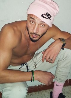 فحل عربي Top - Male escort in Doha Photo 12 of 13