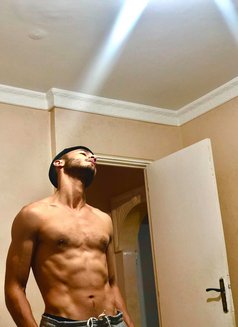 فحل عربي Top - Male escort in Doha Photo 13 of 13