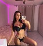Top Vip Quality Genuine Russian Escort - Agencia de putas in Pune Photo 1 of 11