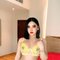 🇻🇳 Top Vip 🇻🇳 same picture 100% - Transsexual escort in Al Manama Photo 3 of 13