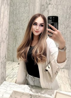 TOP#🇸🇦VVIP - Transsexual escort in Dammam Photo 2 of 6