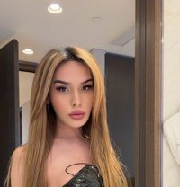 𝐀𝐑𝐈̇𝐀𝐍𝐍𝐀 TOP XXL - Transsexual escort in İstanbul