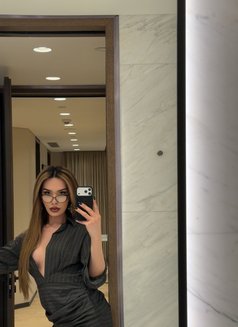 𝐀𝐑𝐈̇𝐀𝐍𝐍𝐀 TOP XXL - Transsexual escort in İstanbul Photo 26 of 26