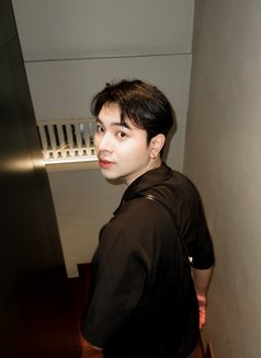 Topic🇹🇭_Bangkok - Male escort in Bangkok Photo 8 of 9