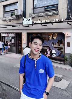 Topic🇹🇭_Bangkok - Male escort in Bangkok Photo 9 of 9