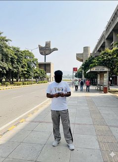 TOPMaleEscort Chandigarh❤Full Privacy - Male escort agency in Chandigarh Photo 5 of 6