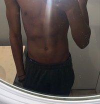 Topmost G - Acompañantes masculino in Nairobi