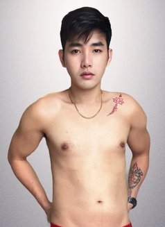 Toppe Boy - Male escort in Hong Kong Photo 4 of 6