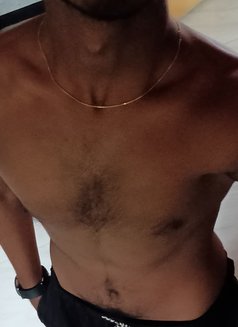 Topper - Male escort in Mumbai Photo 2 of 5