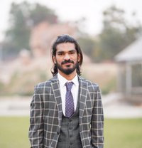 Topper - Acompañantes masculino in Faisalābād