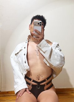 Toprak - Male escort in İstanbul Photo 5 of 8