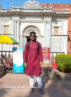 Topup - Acompañantes masculino in Dhaka Photo 1 of 3