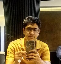 Topup - Acompañantes masculino in Dhaka