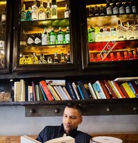 Toran - Acompañantes masculino in Lisbon