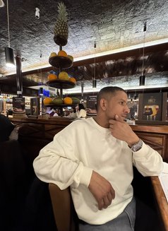 Toran - Male escort in Lisbon Photo 3 of 4