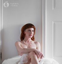 Tori - escort in Toronto
