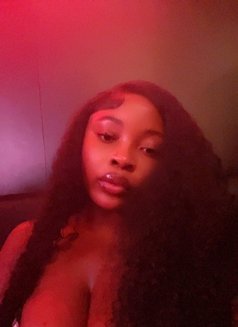 Toria - escort in Accra Photo 1 of 3