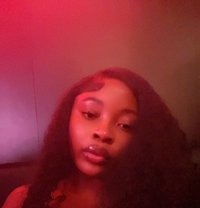 Toria - escort in Accra