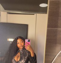 Toria - escort in Accra