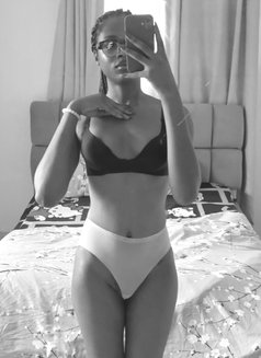 Toria - Transsexual escort in Lagos, Nigeria Photo 5 of 7