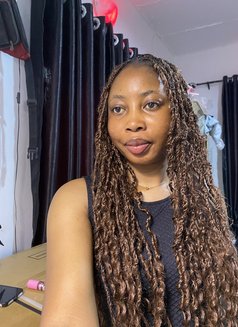Toriola - Transsexual escort in Abuja Photo 3 of 7