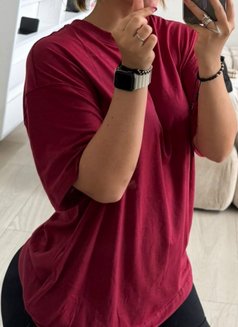 Torri - escort in Cairo Photo 2 of 2