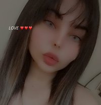 Tota - escort in Beirut